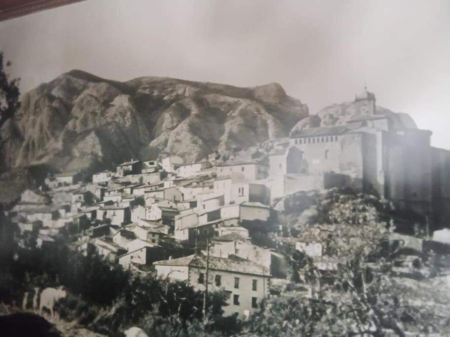 Casa Rural Casa Vidosa Murillo de Gállego المظهر الخارجي الصورة